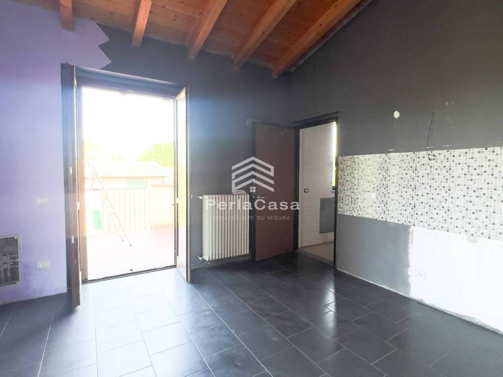 Appartamento a Tromello in Strada del Terdoppio - Foto 4