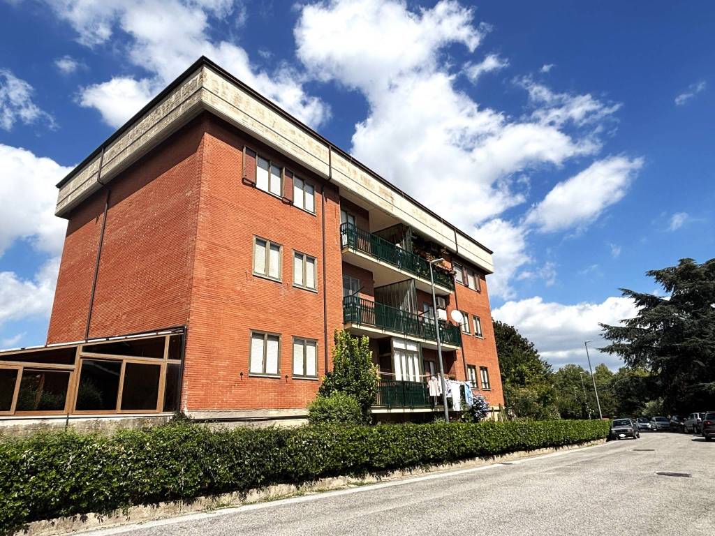 Appartamento a Avellino in Via Salvatore Aurigemma, 27 - Foto 2