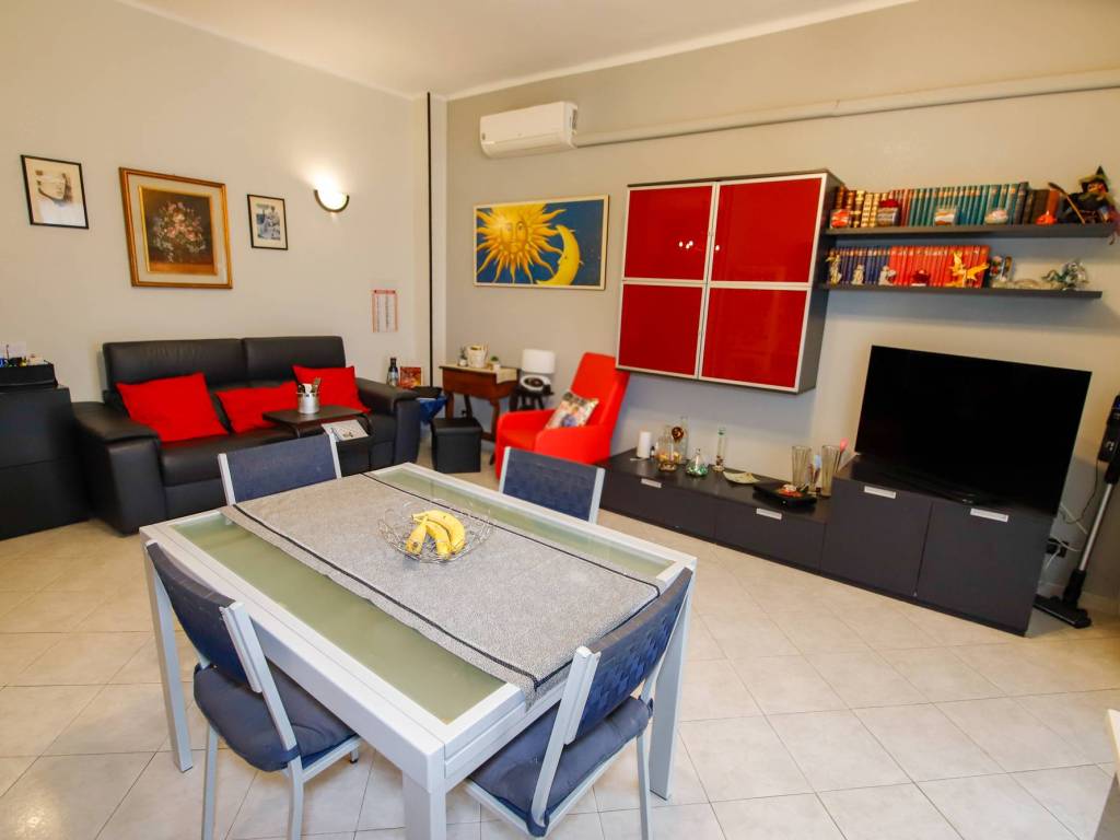 Appartamento a Collegno in Via Magenta, 24 - Foto 2