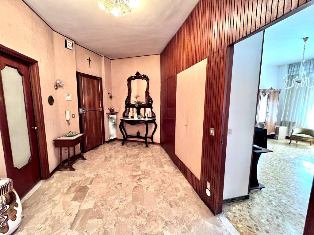 Appartamento a Asti in Via Massimo d'Azeglio, 16 - Foto 3