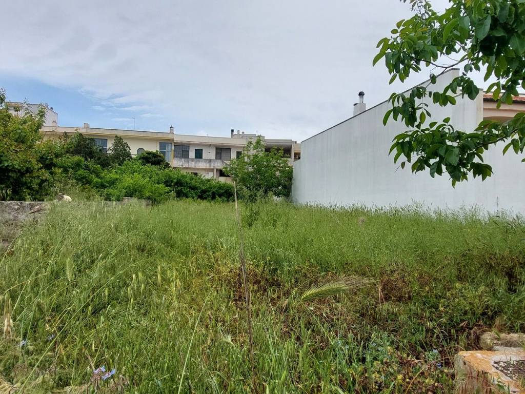 Terreno a Scorrano in Via Malvicina - Foto 2