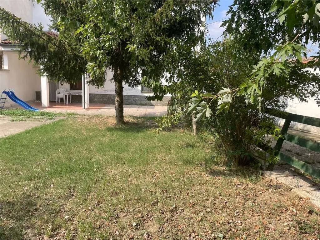 Villa a Alessandria in Quartiere San Giuliano - Foto 3