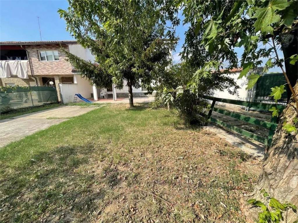 Villa a Alessandria in Quartiere San Giuliano - Foto 4
