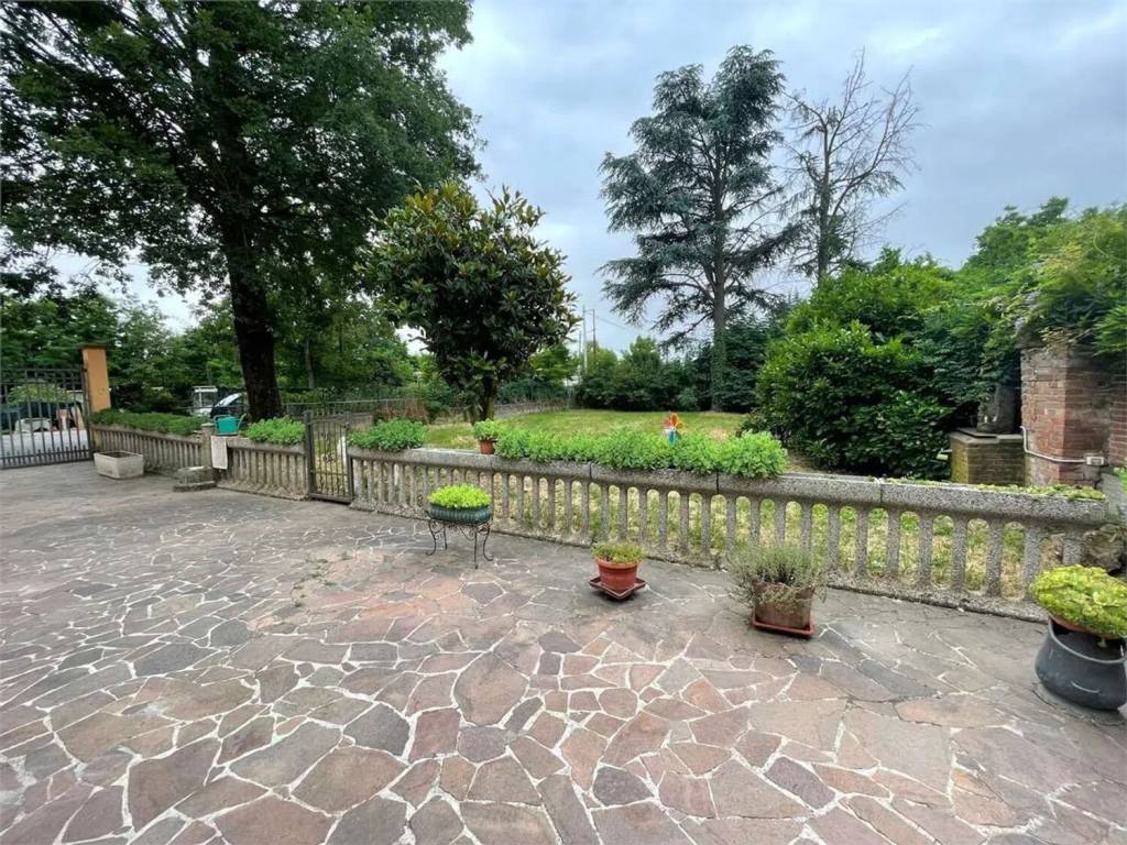 Villa a Alessandria in Neighbourhood: Zona Piazza Garibaldi - Foto 4