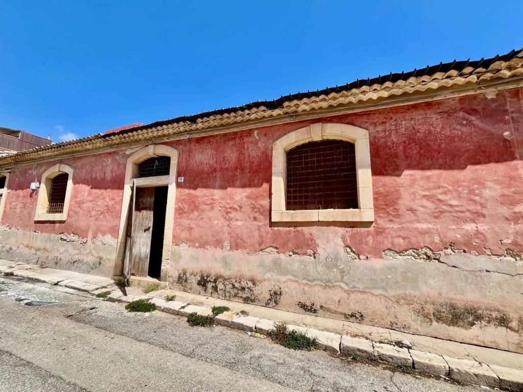 Rustico / casale a Avola in Via Piave, 87 - Foto 2