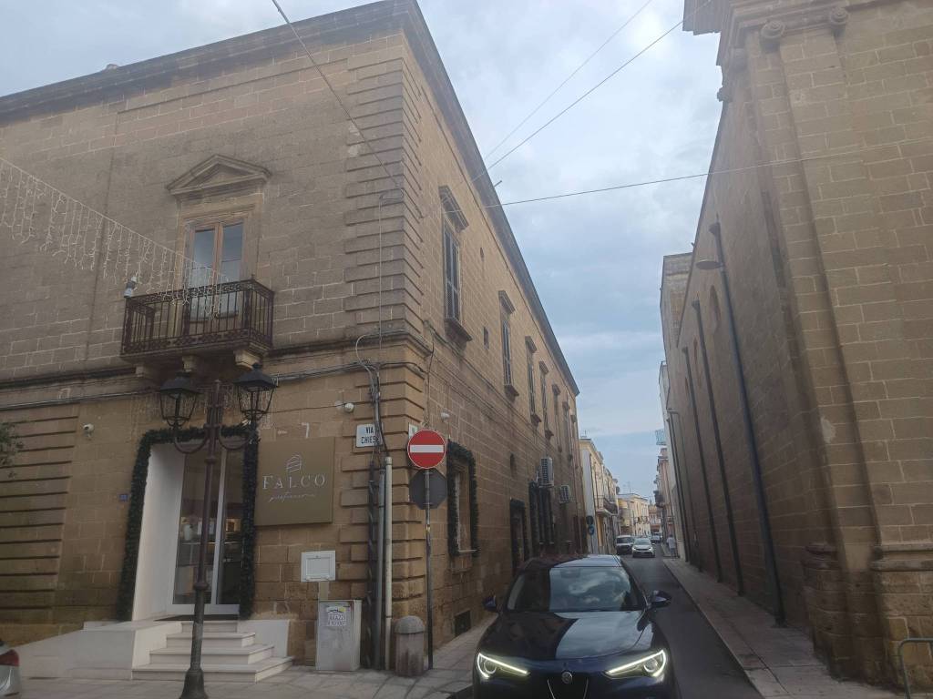 Palazzo / stabile a Pulsano in Via Della Chiesa, 17 - Foto 3