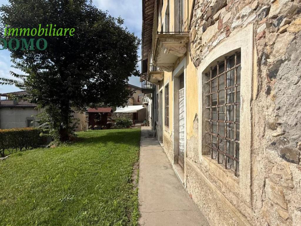 Villetta a schiera a Valdagno in Via Lora di Sotto, 10 Valdagno - Foto 2