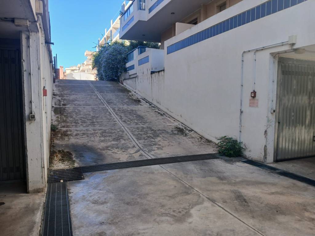 Box / garage a Cagliari in Via Josemaría Escrivá de Balaguer, 4 - Foto 4