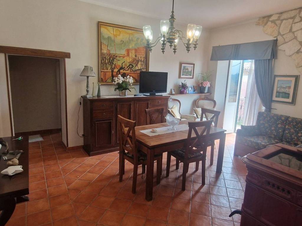 Appartamento a Pereto in Corso Umberto I - Foto 3