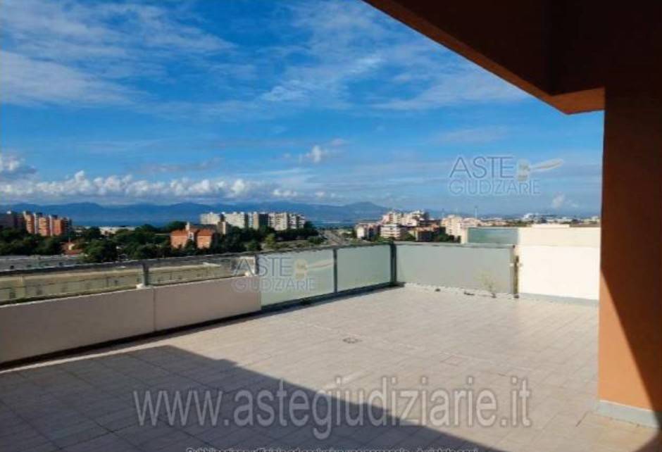 Attico / mansarda a Cagliari in Viale Poetto, 38 - Foto 3