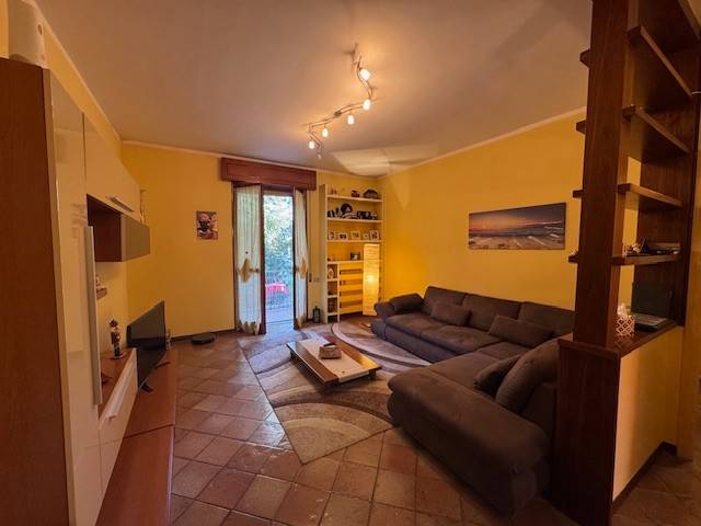 Appartamento a Cremona in Piazza Giuseppe Cappi, 1 - Foto 2