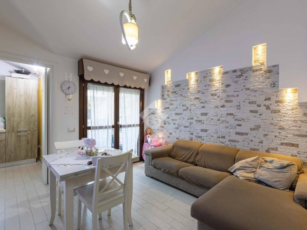 Appartamento a Quartucciu in Via Monte Serpeddì, 10 - Foto 2