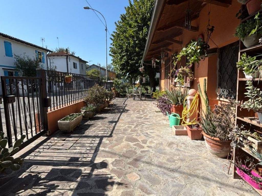Villa a Malalbergo in Via Ca' Bianca, 14 - Foto 2