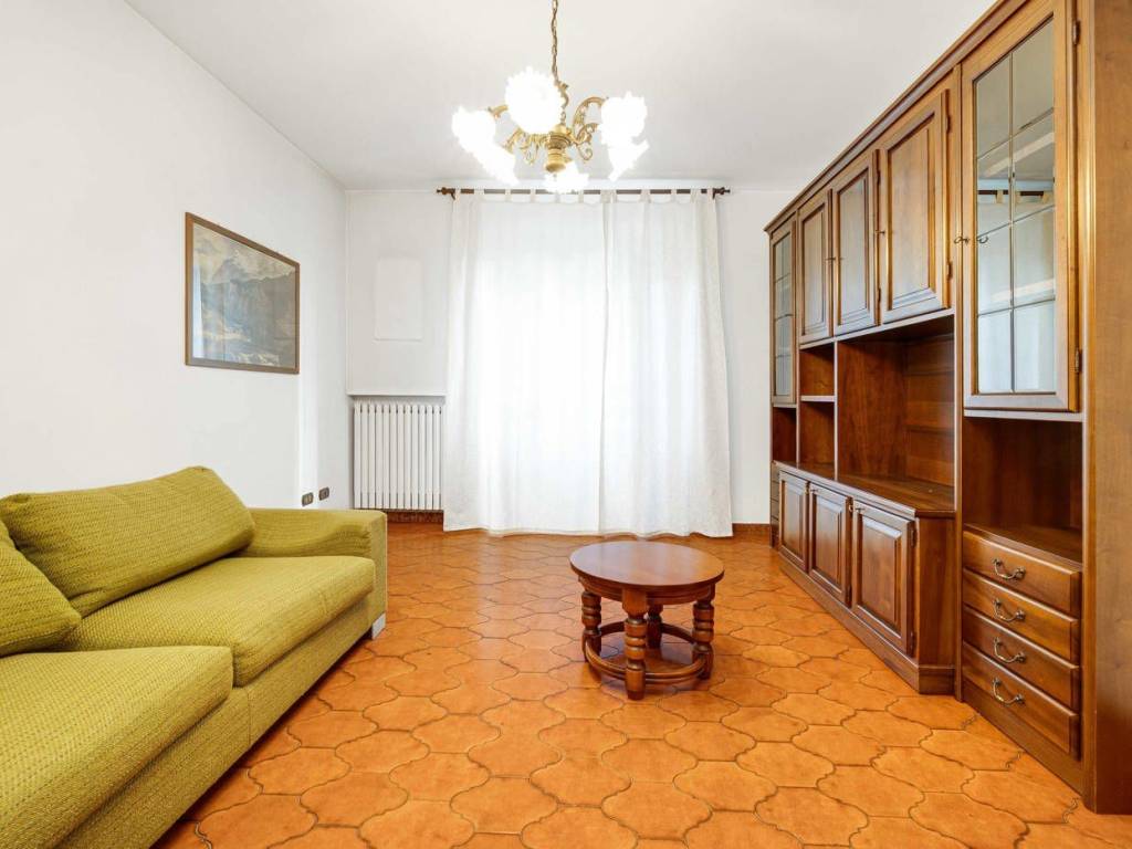 Appartamento a Saronno in via varese, 162 - Foto 3