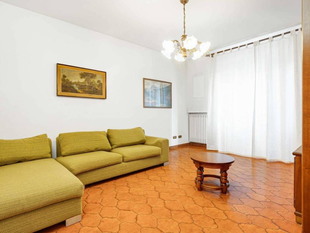 Appartamento a Saronno in via varese, 162 - Foto 4