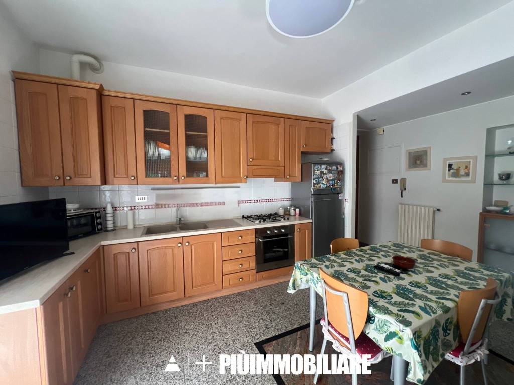 Appartamento a Matera in Via Salvo D'Acquisto, 1 - Foto 2