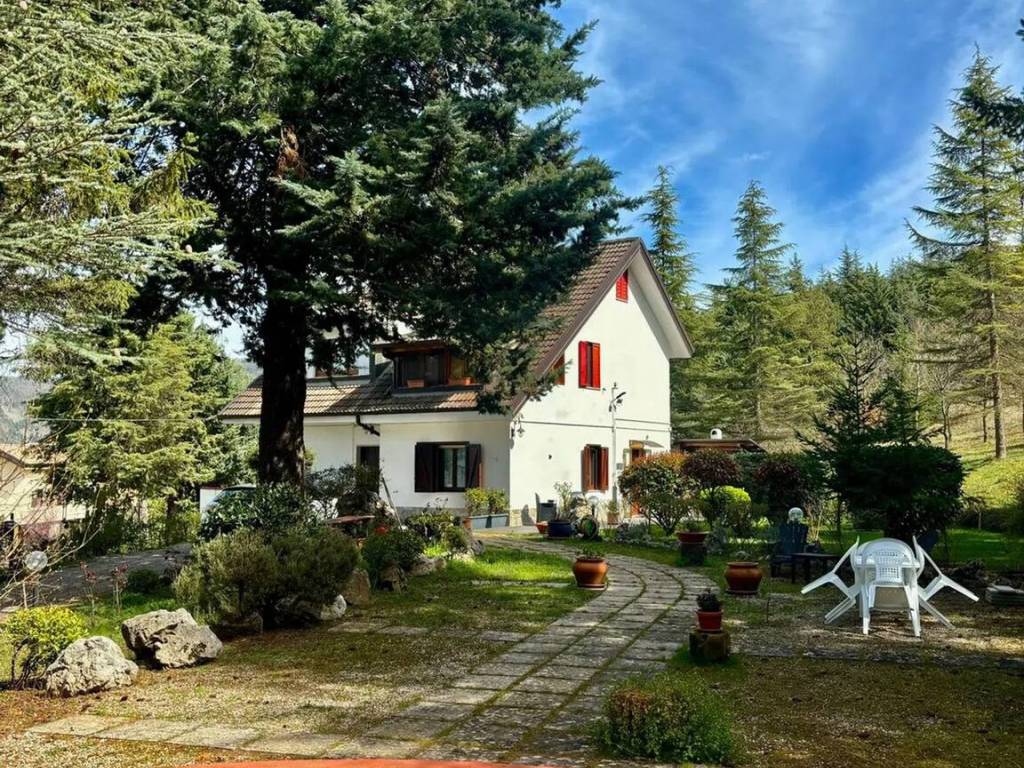 Villa a Pignola in Via Villafranca, 43 - Foto 2