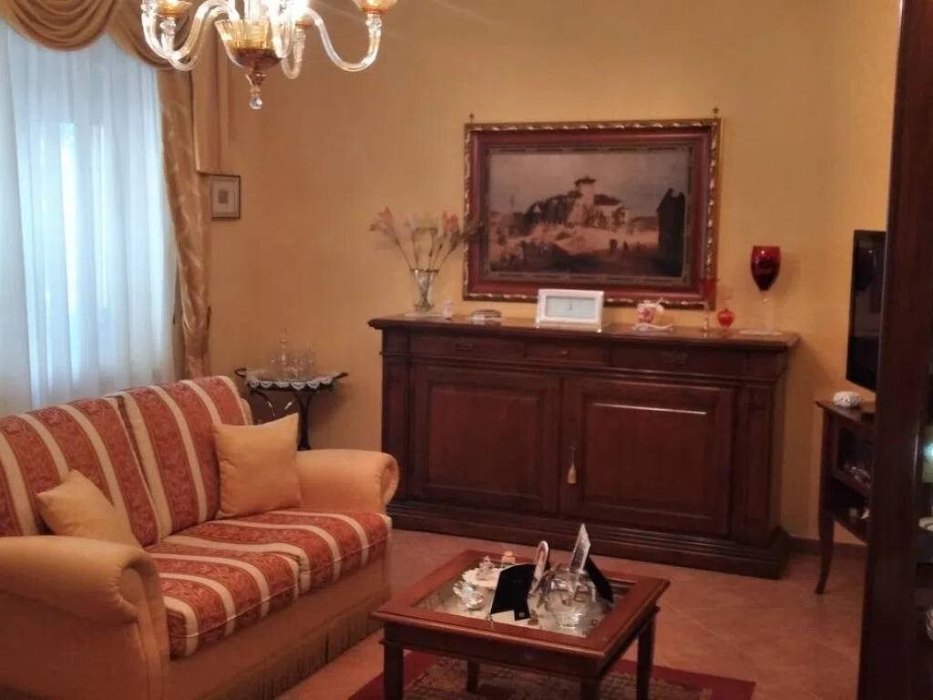 Villa a Satriano di lucania in Via Diocesi Di Satriano, 21 - Foto 2