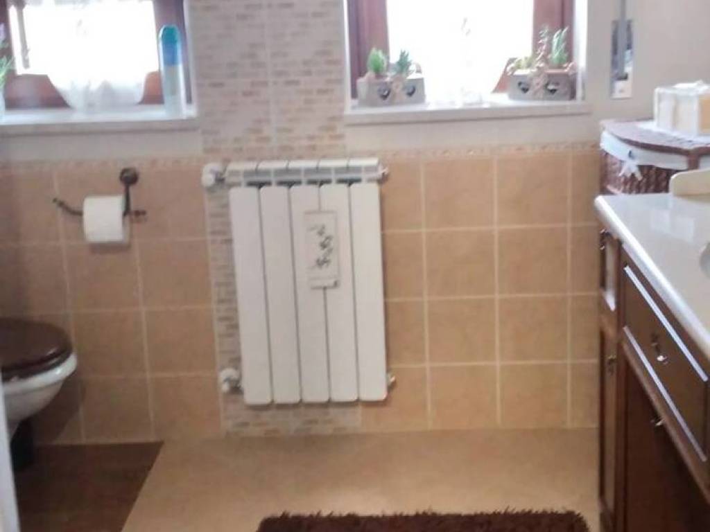 Villa a Satriano di lucania in Via Diocesi Di Satriano, 21 - Foto 4