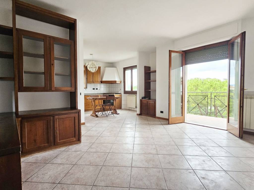 Appartamento a Poggibonsi in Via Borgaccio, 86 - Foto 2