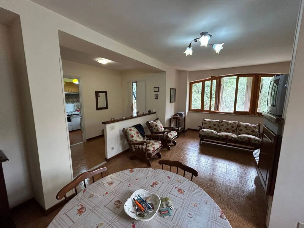 Villa a Maenza - Foto 2