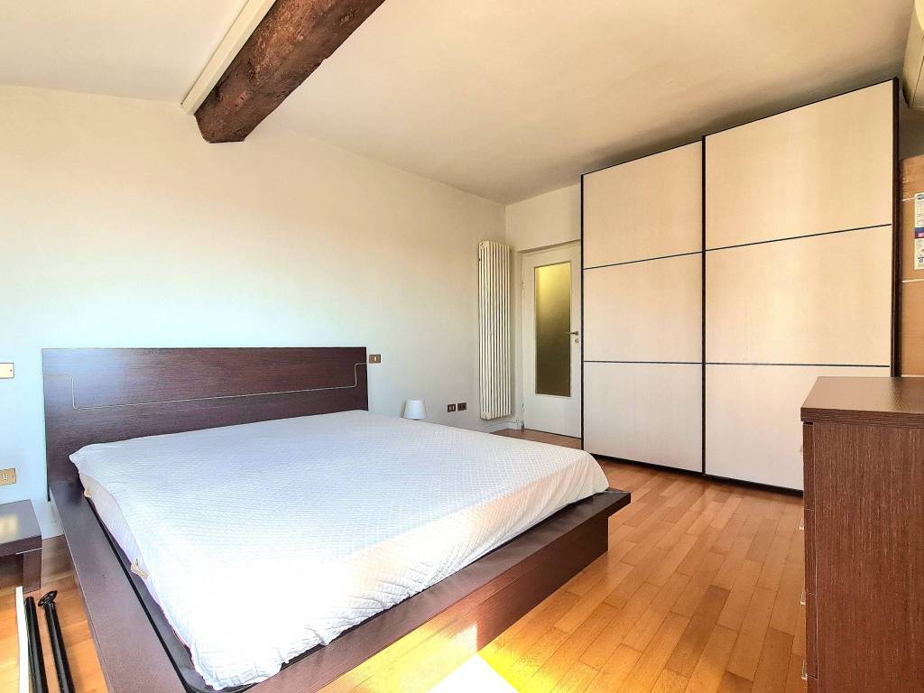 Appartamento a Pavia in Piazza del Duomo, 18 - Foto 3