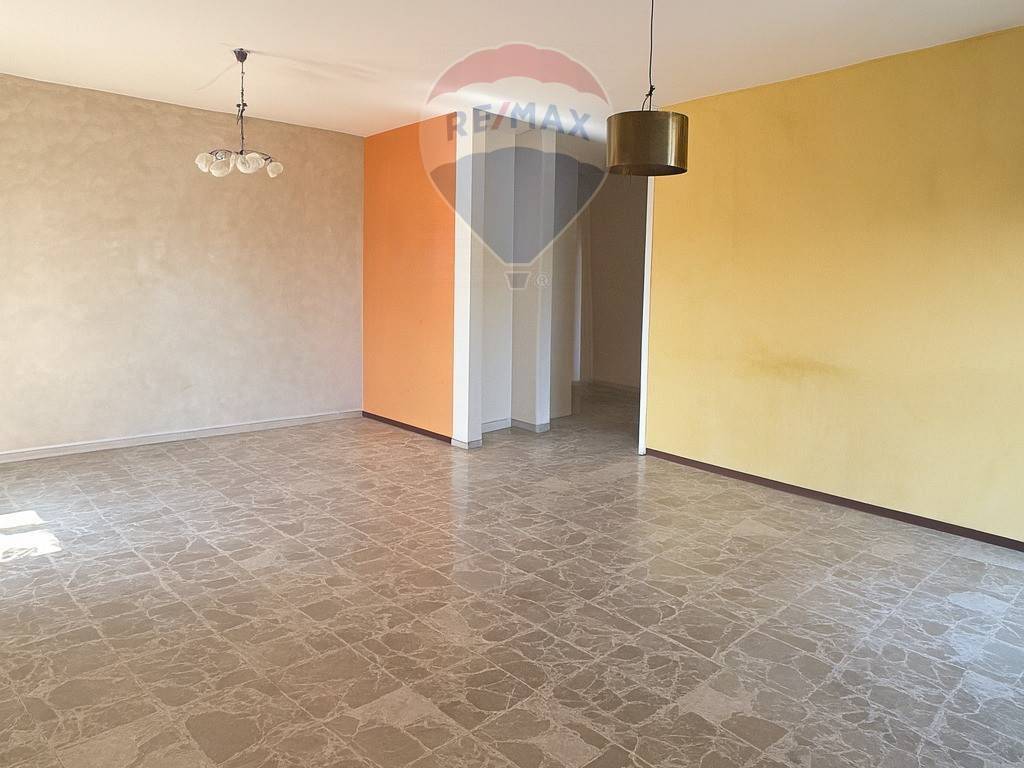 Appartamento a Arona in Via XX Settembre - Foto 4