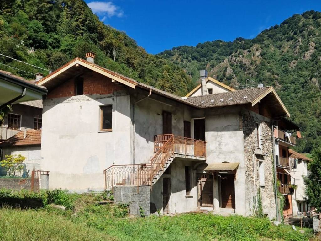 Rustico / casale a Omegna in Via Valle Strona, 63 - Foto 3