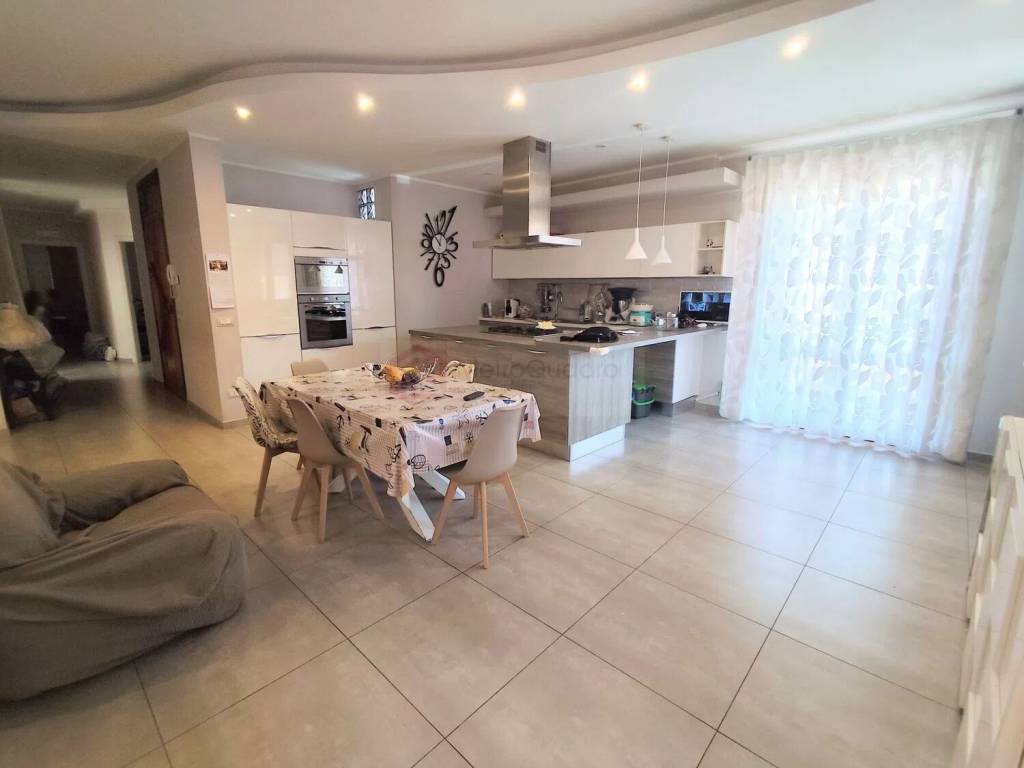 Villa a Vittoria - Foto 2