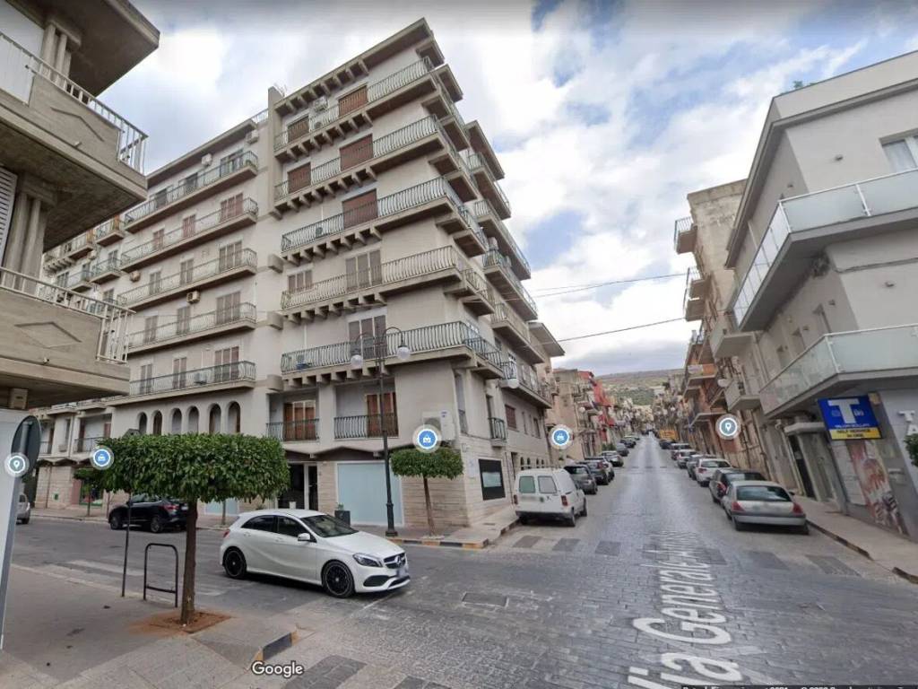 Appartamento a Comiso in Via Generale Amato - Foto 2