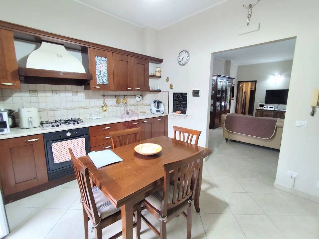 Appartamento a Vittoria in Via Cacc. Delle Alpi - Foto 4