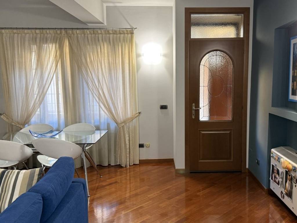 Appartamento a Lodi in Piazza San Lorenzo - Foto 2