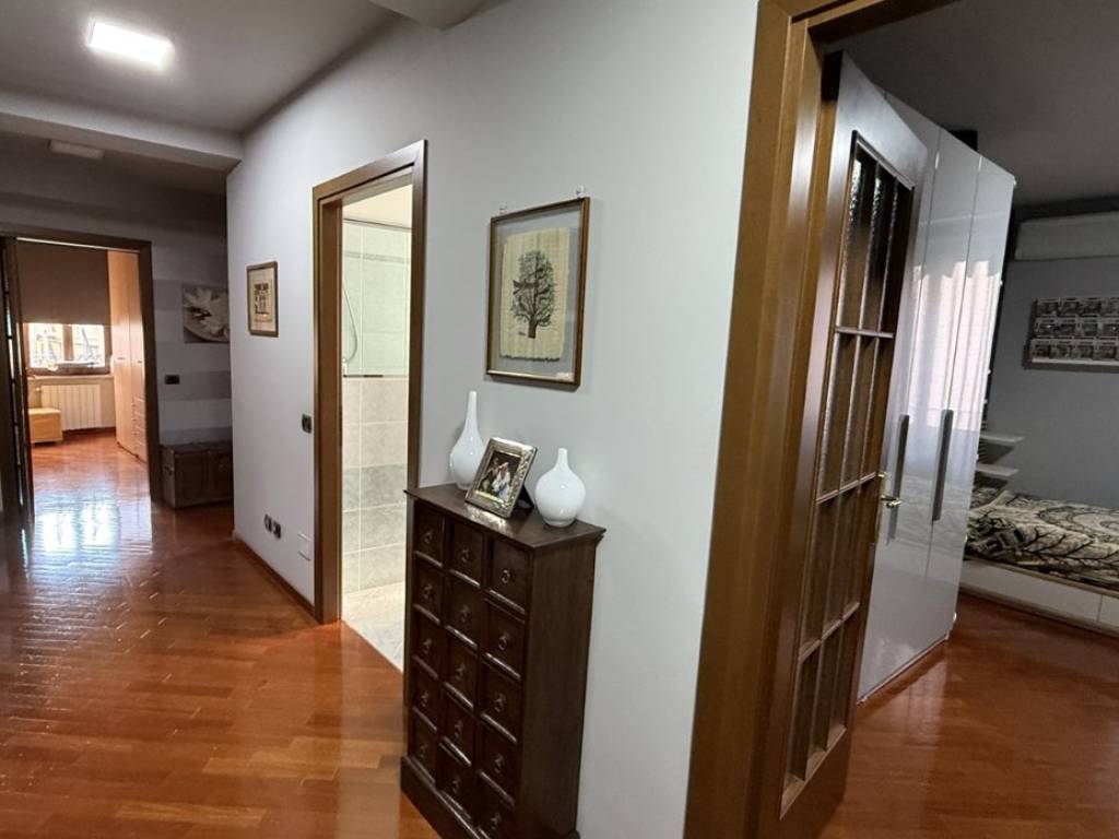 Appartamento a Lodi in Piazza San Lorenzo - Foto 5