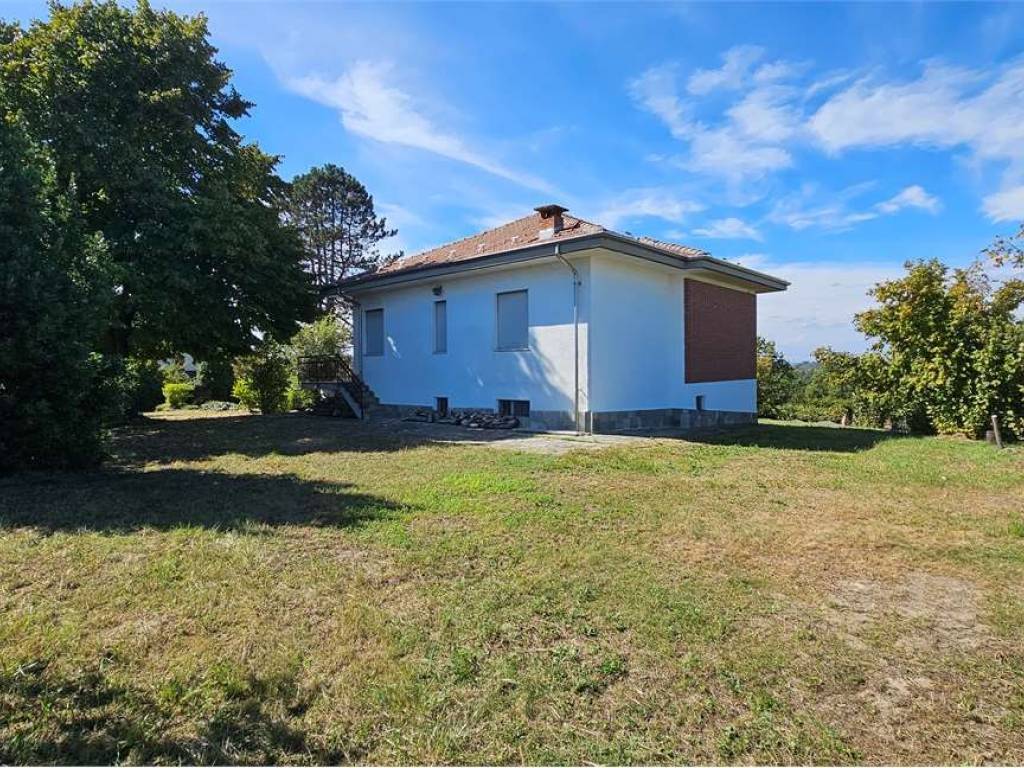 Villa a Belveglio in strada Bricco , 7 - Foto 4