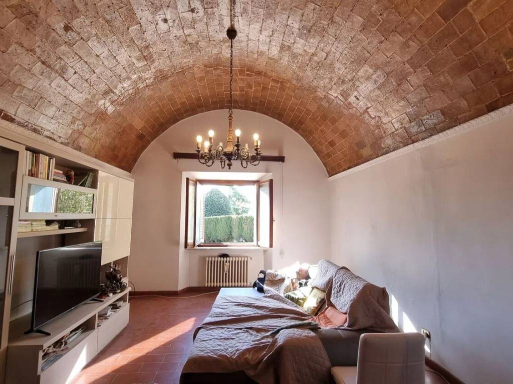 Appartamento a Volterra in Via Guarnacci, 13 - Foto 2