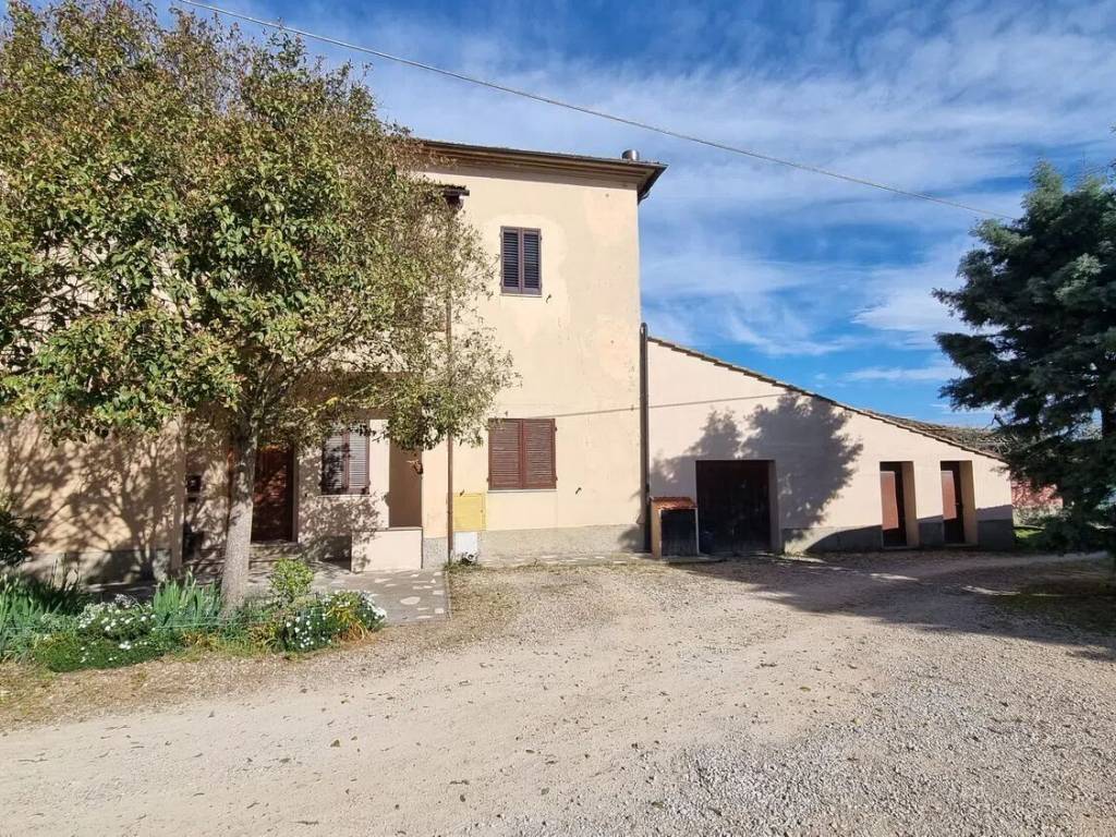 Appartamento a Volterra in Via Guarnacci, 13 - Foto 5