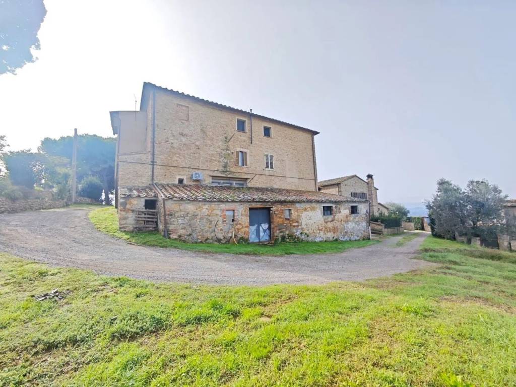 Appartamento a Volterra in Via Guarnacci, 13 - Foto 3