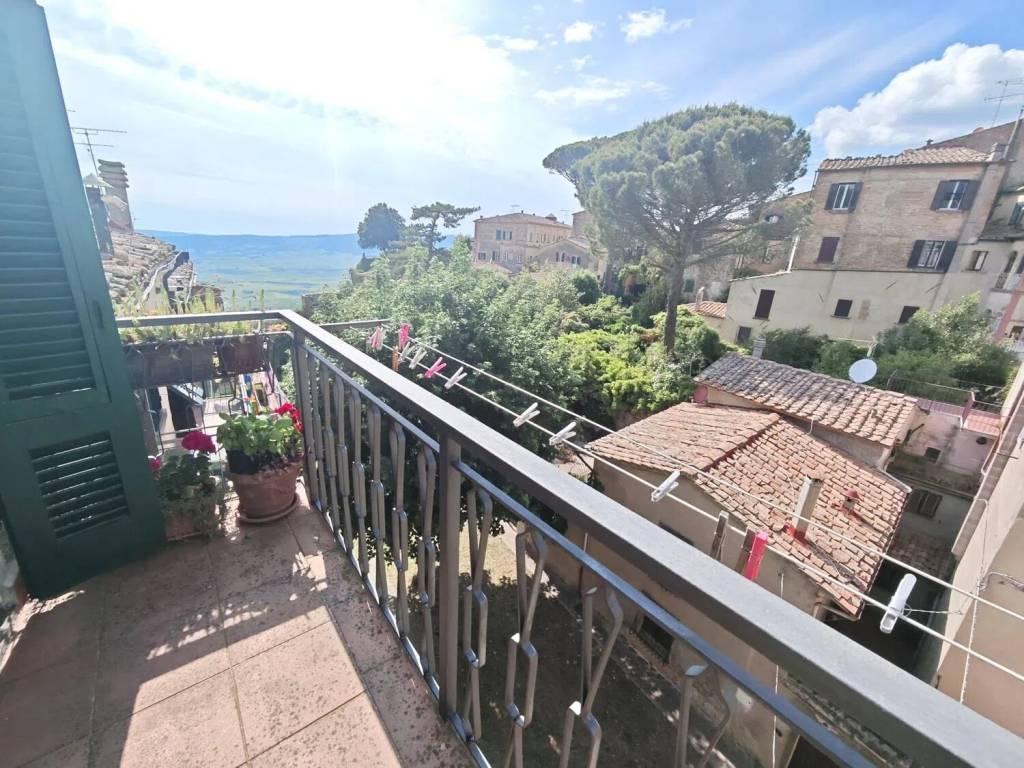 Appartamento a Volterra in Via Guarnacci, 13 - Foto 4