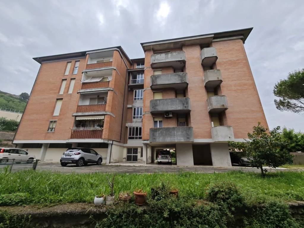 Appartamento a Volterra in Via Guarnacci, 13 - Foto 2