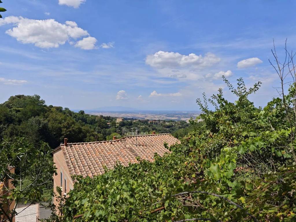 Appartamento a Volterra in Via Guarnacci, 13 - Foto 3