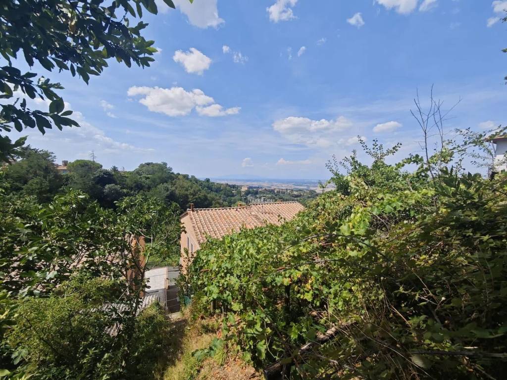 Appartamento a Volterra in Via Guarnacci, 13 - Foto 4