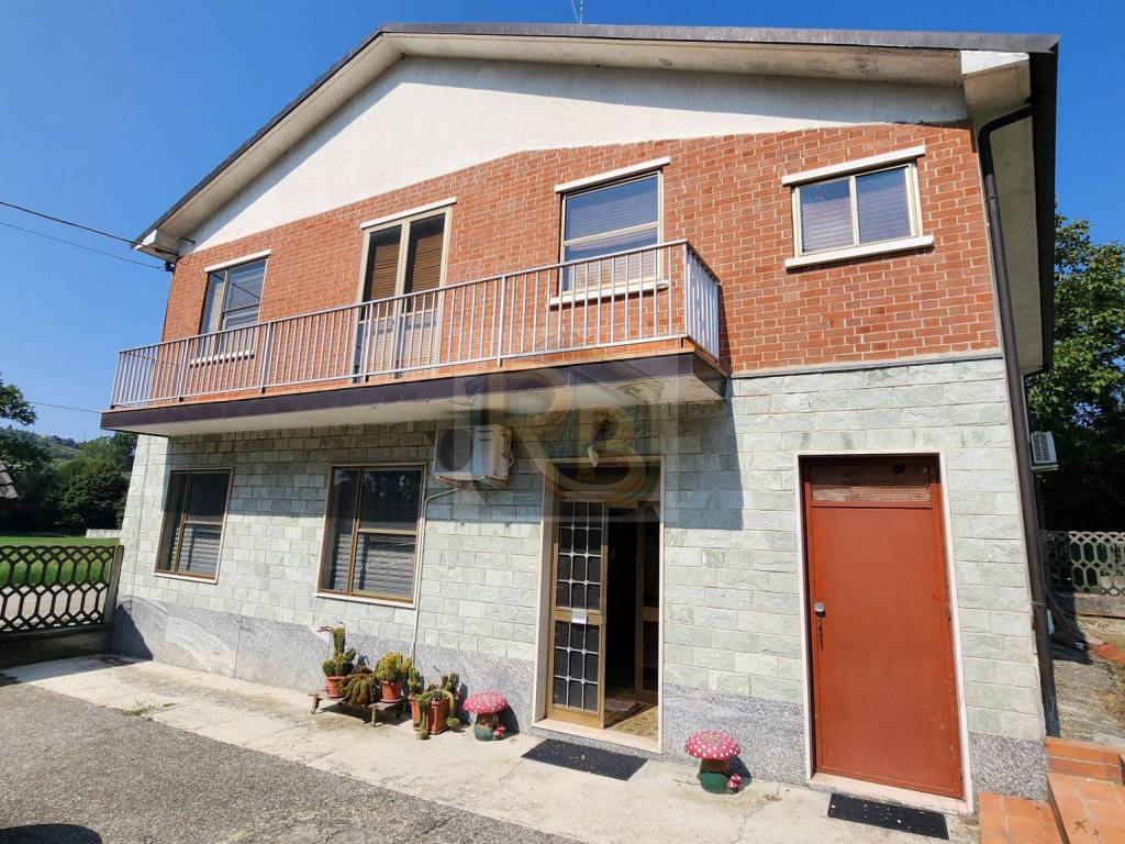 Casa indipendente a Robella in Via Torino, 12 - Foto 4