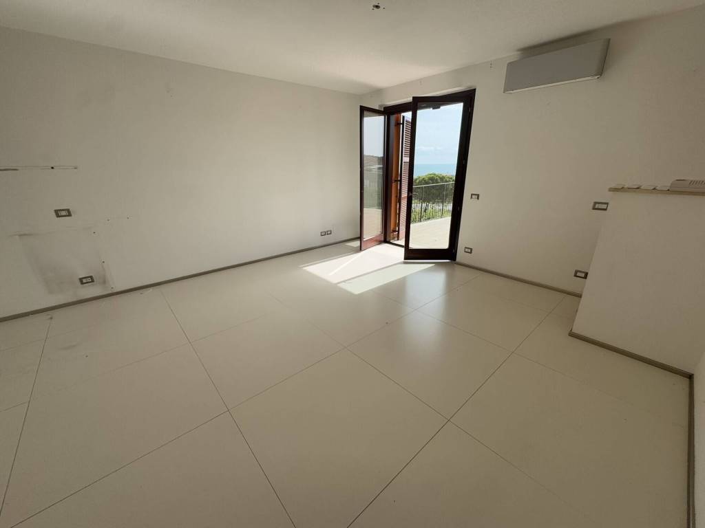 Villetta a schiera a Potenza picena in GALLI - Foto 3