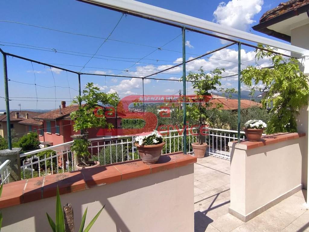 Appartamento a Monsummano terme in Via Marescotti, - Foto 4