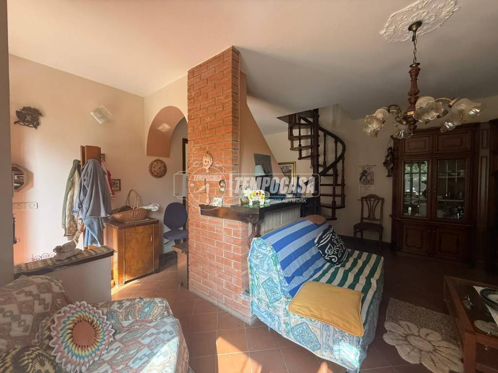 Villa a Vigliano d'asti in Via San Grato e Lazzaro 21 - Foto 3