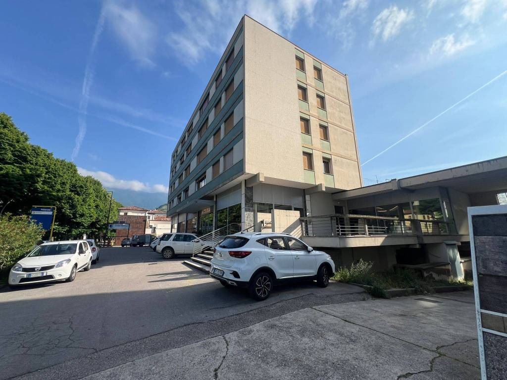 Appartamento a Vittorio veneto in Viale Dante Alighieri, 67 - Foto 2