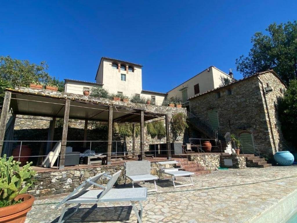 Villa a Montemurlo in Via della Rocca - Foto 2