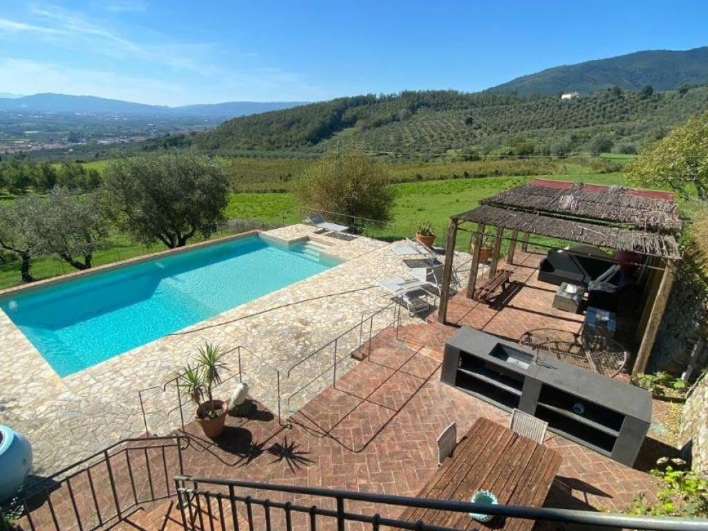 Villa a Montemurlo in Via della Rocca - Foto 3
