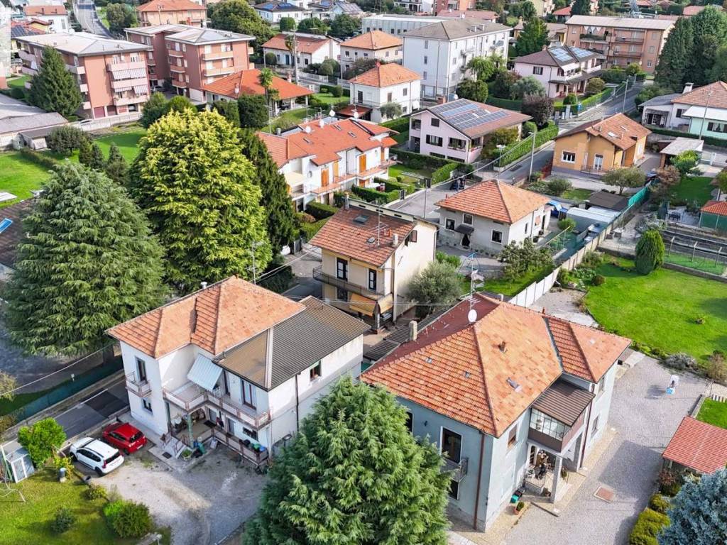 Villa a Vertemate con minoprio in Via Alessandro Volta, 61 - Foto 3