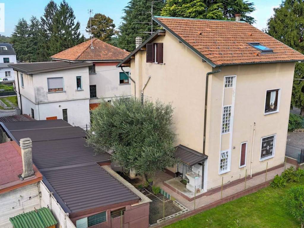 Villa a Vertemate con minoprio in Via Alessandro Volta, 61 - Foto 4